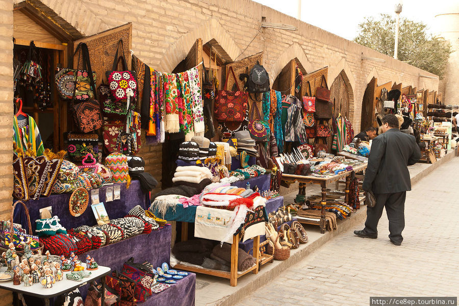 Quels souvenirs et cadeaux ramener d’un voyage en Ouzbékistan ?
